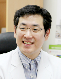 강병욱 의료진 이미지